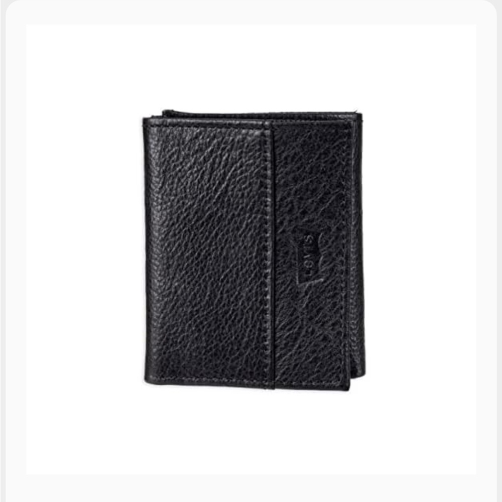 NWT Levi's Trifold Wallet-Sleek and Slim,Black Leather,One Size